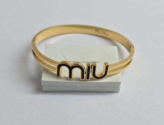 Chic Gold-Tone Bracelet with Modern "miu"