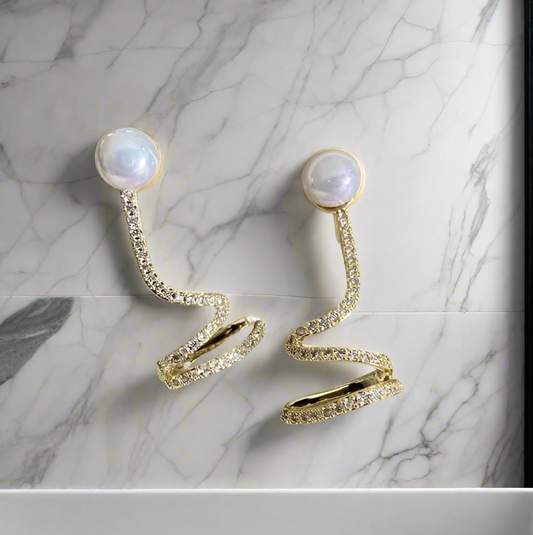 Spiral pearl earrings